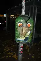 Lustiger M�lleimer, in der Lister Meile, in Hannover. Foto vom 31.10.2010.