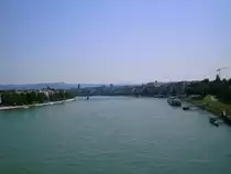 Ein Blick �ber den Rhein in Basel im Sommer 2009!