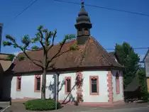 Herbolzheim, die Margarethenkapelle ist das �lteste Kulturgut der Stadt, mit romanischen, gotischen und barocken Bauteilen, 1340 erstmals erw�hnt, 
1983-93 restauriert, heute Museum der Stadt, Mai 2010