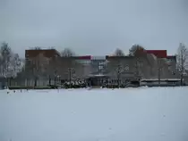 Grevesm�hlen; die frisch renovierte Wasserturm-Schule am Ploggenseering, 03.01.2010