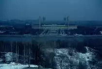 Blick vom Lenin-H�gel �ber die Moskwa auf das Lenin-Stadion an einem tr�ben und kalten Wintertag im November 1981