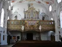 Klosterlechfeld, Wallfahrtskirche mit der Empore f�r den M�nchschor und der Orgel von 1750, April 2006