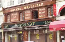 Ein sehr sch�ne alte Fassade in der N�he der Place Vend�me im Juli 2009