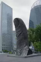 Die Daumen-Plastik in La D�fense (18.07.2009)