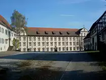 Kirchberg, das Konventgeb�ude des ehemaligen Dominikanerklosters, erbaut 1733, heutige Nutzung durch den  Verein Berneuchener Haus e.V. , Okt.2010
