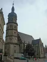 Altenburg in Th�ringen, St.Bartholom�i ist die �lteste Kirche der Stadt, geht zur�ck aufs Jahr 1125, der barocke Turm stammt von 1668, Juni 2010