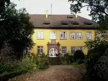 Mahlberg in der Ortenau, Haupteingang zum 1630 erbauten Schlo�, Nov.2006