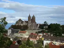 Breisach am Rhein, Blick vom Eckartsberg zum Burgberg mit dem M�nster, Okt.2008