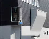 . Heinrich-Fries-Haus Heilbronn: ungew�hnliche Details an der nordwestlichen Geb�udecke. 12.06.2010 (Matthias)