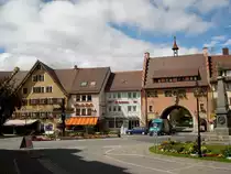 L�ffingen am Schwarzwald, Blick zum Maienl�nder Tor, Teil der ehemaligen Stadtbefestigung, Sept.2006