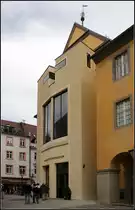 . Augstinermuseum in Freiburg: Der neue Bauteil f�gt sich sehr gut in die alte Anlage ein, ohne seine Entstehungszeit zu verleugnen. 18.09.2010 (Matthias)