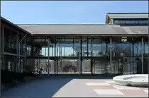 . Landratsamt Schwarzwald-Baar-Kreis, Villingen-Schwenningen: Hier kommt die Transparenz des Bauwerks gut zu Geltung. 20.03.2011 (Matthias)