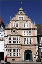 Das Leisthaus ist ein sch�nes Beispiel der Weserrenaissance. Gemeinsam  mit dem benachbarten Stiftsherrenhaus beherbergt es das Museum Hameln.  24.03.2011