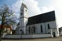 Holzheim, St. Peter und Paul Kirche, geweiht 1519, Landkreis Neu-Ulm (29.03.2011)