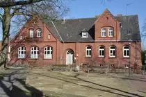 RHEINE, Ortsteil Mesum (Kreis Steinfurt), 20.03.2011, die fr�here Josefsschule beherbergt heute das DRK