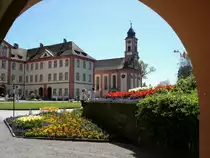 Insel Mainau, Blick auf das Schlo� und die Kirche, April 2007