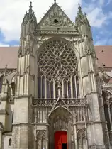 Sens, sp�tgotisches Querhaus der Kathedrale (29.06.2008)