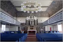 Das Innere der St.-Wulphardis-Kirche in Freiburg (Elbe). 18.04.2011