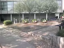 Bebrunnen an der Eon-Verwaltung in Hannover. Foto vom 07.06.2011.