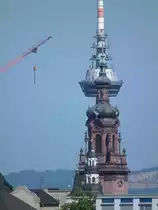 Mannheim, Stadt der Kirchen und T�rme: Spitalkirche, Untere Pfarrkirche, Konkordienkirche und Fernmeldeturm von der Kurt Schumacher Br�cke aus gesehen im Sommer 2010.