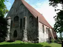 Altenkirchen auf R�gen, die evangelische Pfarrkirche in Backsteinromanik, Baubeginn war 1168, Juli 2006