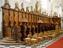Stams, Zisterzienser Klosterkirche, Chorgest�hl (14.06.2008)