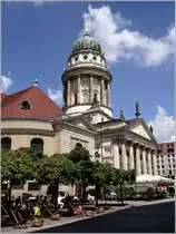 Der Franz�sische Dom am Gendarmenmarkt in Berlin. 05.07.2011
