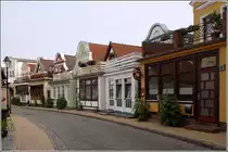 In der ruhig gelegenen Alexandrinenstra�e in Rostock-Warnem�nde sind viele Unterk�nfte zu finden. 15.06.2011