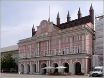 Das Rathaus in Rostock ist ein sch�nes Beispiel der Backsteingotik, seine Baugeschichte geht bis ins 13. Jahrhundert zur�ck. 16.06.2011