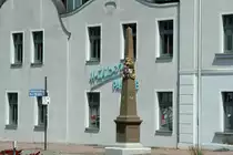 Postmeilens�ule auf dem B�nischplatz in Kamenz, aufgenommen am 01.07.2011