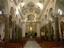 Lentini, Chiesa Madre San Alfio, dreischiffiger Innenraum (14.03.2009)