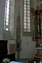 Stetten, die ehemalige Klosterkirche, das 9m hohe, kostbare Sakramentsh�uschen ist ein Kunstwerk der Sp�tgotik Ende des 15.Jahrhunderts, Juli 2011