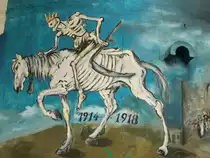 Legales Graffiti auf dem Luftschutzbunker in der Scheibenstrasse in Aachen. Dort sind mehrere Bilder an der Bunkerwand zu sehen, die sich mit der Aachener Geschichte besch�ftigen. Hier zieht der Tod im ersten Weltkrieg auch durch Aachen. (30.07.2011)