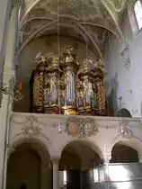 Regensburg, Orgelempore des Niederm�nster am Domgarten, ehemalige Stiftskirche, 
erbaut 1152, im 17. Jahrhundert im Stil des Barock umgestaltet (01.05.2007)