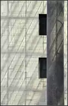 . Licht und Schatten - am Ausw�rtigen Amt in Berlin, August 2011 (Jonas)