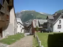 Hospental, Dorfkern mit Holzh�user in Blockbauweise, Kanton Uri (31.07.2010)