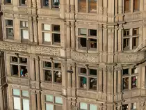 Edinburgh am 21.10.2010, Kaufhaus 'Jenners' an der Princes Street. Blick vom 'Scott Monument'.