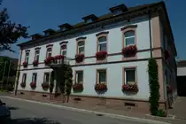 B�tzingen , das Rathaus, die �lteste Weinanbaugemeinde am Kaiserstuhl, 769 erstmals urkundlich erw�hnt, Juni 2011