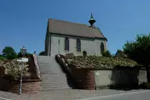 B�tzingen am Kaiserstuhl, die St.Alban-Kapelle, eine Pestkapelle aus dem 15.Jahrhundert mit sehenswerten Fresken, Juni 2011