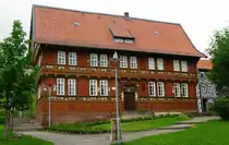 Alfeld / Leine, Alte Lateinschule, erbaut 1610 mit farbigen Schitzereien verziert, 
heute Stadtmuseum, Kreis Hildesheim (11.05.2010)