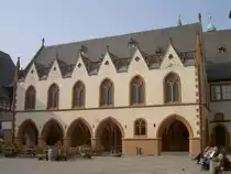 Goslar, Rathaus am Markt, erbaut im 15. Jahrhundert mit sp�tgotischem 
Ratsherrenzimmer (04.04.2009)