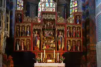 B�cken, Ev. Stiftskirche, sp�tgotischer Schnitzalatar aus 1510, Kreis 
Nienburg/Weser (14.05.2010)