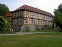 Schloss Fallersleben, erbaut im 16. Jahrhundert von Herzog Franz von 
Braunschweig, Kreis Wolfsburg (21.05.2011)