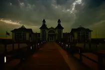 Fr�h am Morgen auf der Seebr�cke in Sellin. - 13.07.2011