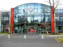 M�nchen, neues Servicecenter des FC Bayern M�nchen in der S�bener Str. (13.12.11)