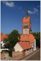 Stadtkirche Usedom - vom Anklamer Tor aus gesehen - 16.07.2010