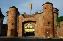 B�dingen, Untertor, erbaut 1503, Wetteraukreis (17.05.2009)