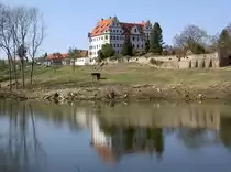 Riedheimisches Schloss in Harthausen, Kreis G�nzburg (26.03.2012)