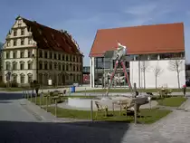 Ichenhausen, Schloss und Schulmuseum am Schlo�platz (27.03.2012)