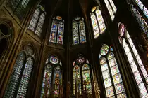Marburg, Glasfenster im Chor der St. Elisabeth Kirche (13.04.2009)